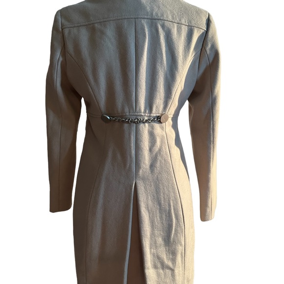 ❄️ Kenneth Cole Tan Coat 60% Wool - with branded buttons Size 8P - Picture 10 of 15